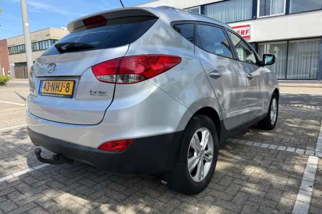 Hyundai ix35 (2010) thumbnail 5