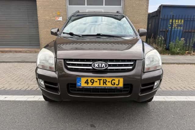 Kia Sportage (2007) thumbnail 4