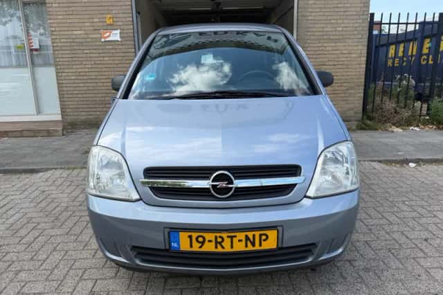 Opel Meriva (2005) thumbnail 4