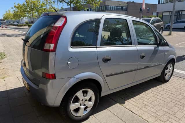 Opel Meriva (2005) thumbnail 6