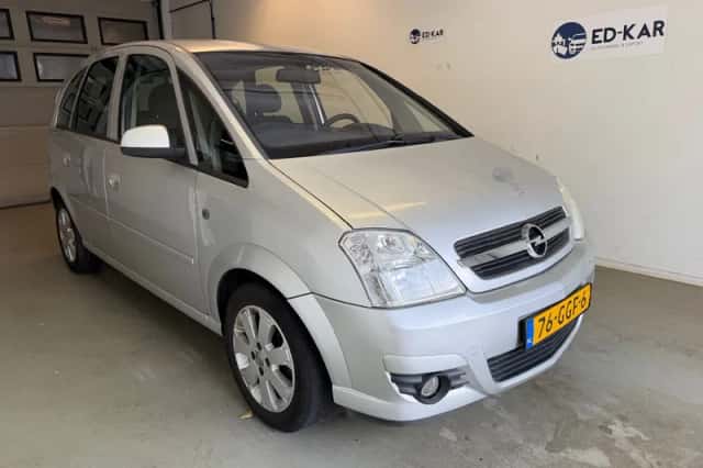 Opel Meriva (2008) thumbnail 4