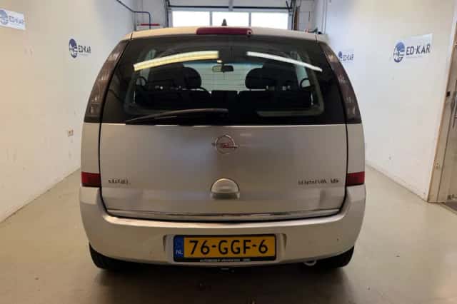 Opel Meriva (2008) thumbnail 6