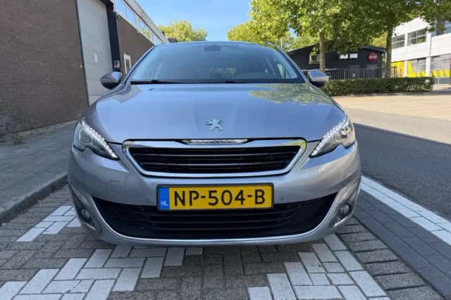 Peugeot 308 (2017) thumbnail 5
