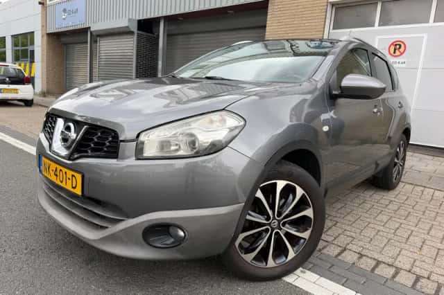 Nissan Qashqai (2011) thumbnail 1