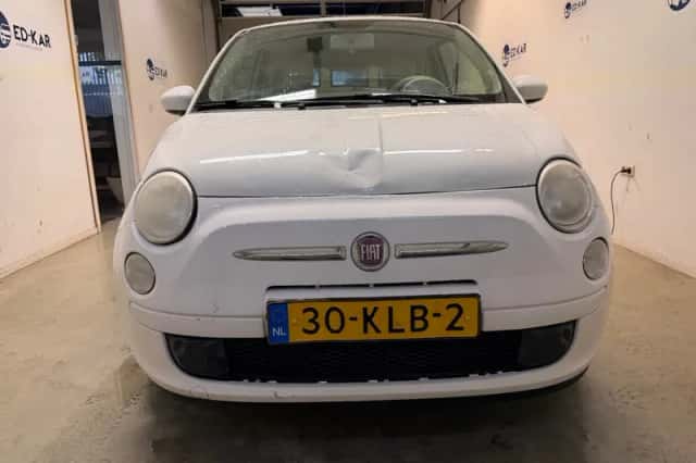 Fiat 500 (2009) thumbnail 4