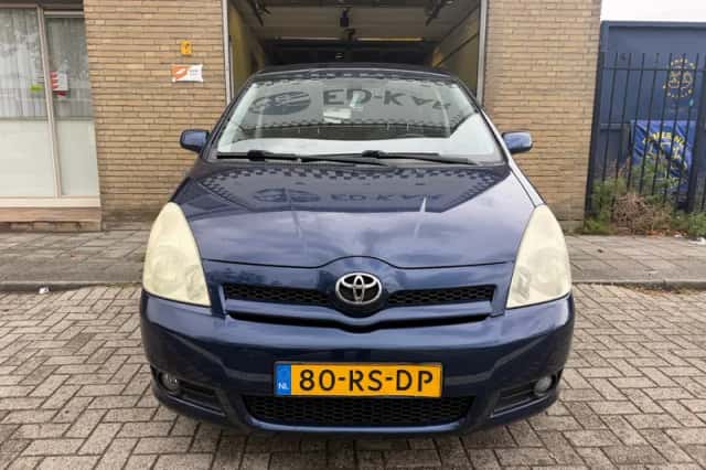 Toyota Corolla (2005) thumbnail 5