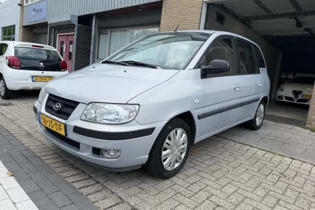 Hyundai MATRIX (2002) thumbnail 1