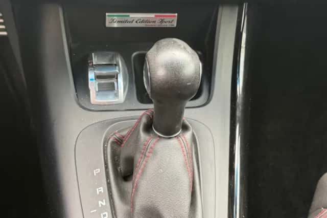 Alfa Romeo Giulietta (2013) thumbnail 3