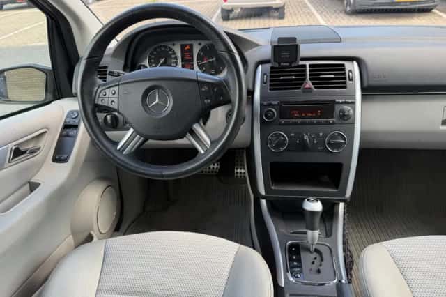 Mercedes-Benz B-Klasse (2006) thumbnail 2