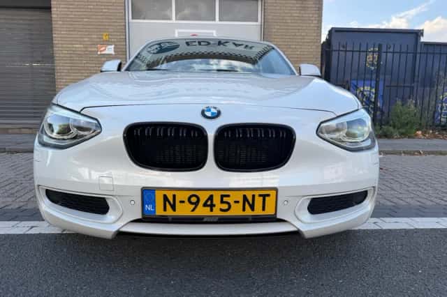 BMW 1-Serie (2012) thumbnail 4