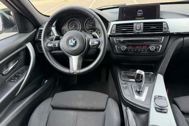 BMW 3-Serie (2014) thumbnail 2