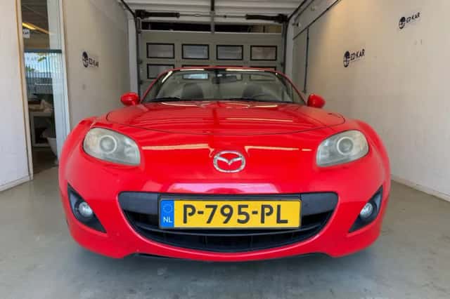 Mazda MX-5 (2009) thumbnail 4