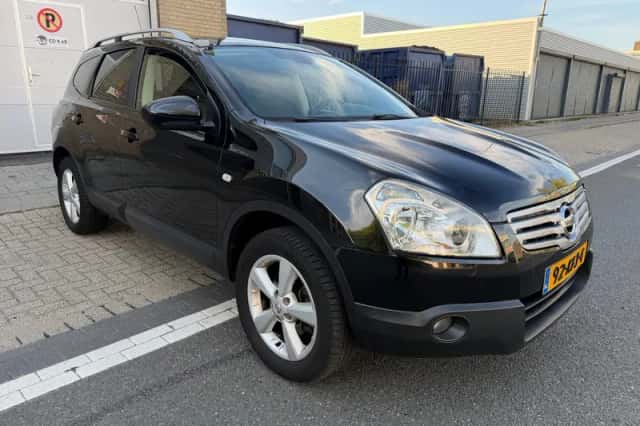 Nissan QASHQAI+2 (2009) thumbnail 6
