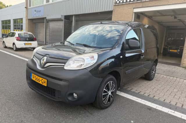 Renault Kangoo (2017) thumbnail 1