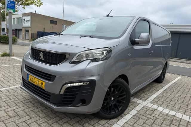 Peugeot Expert (2021) thumbnail 1