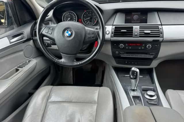 BMW X5 (2009) thumbnail 2