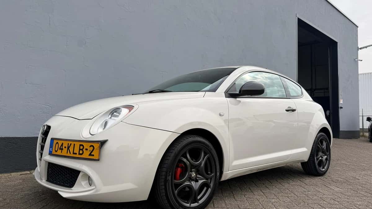 Alfa Romeo Mito (2010) — foto 1