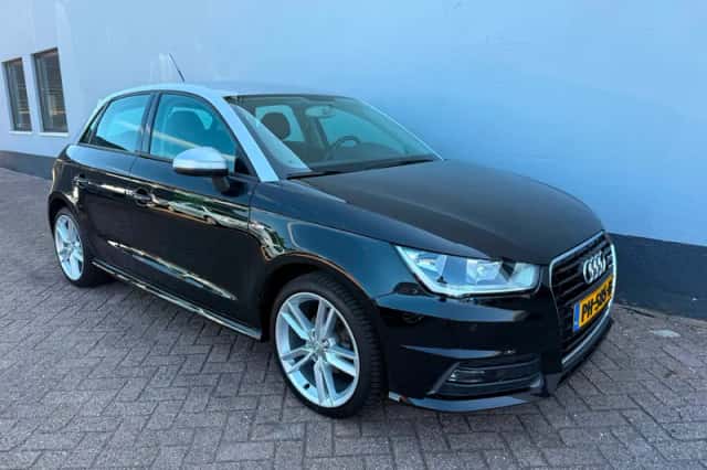 Audi A1 (2017) thumbnail 4
