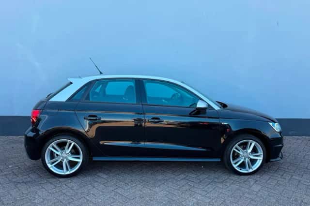 Audi A1 (2017) thumbnail 5