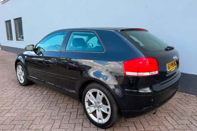 Audi A3 (2004) thumbnail 3