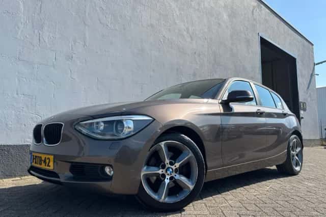 BMW 1-Serie (2014) thumbnail 1