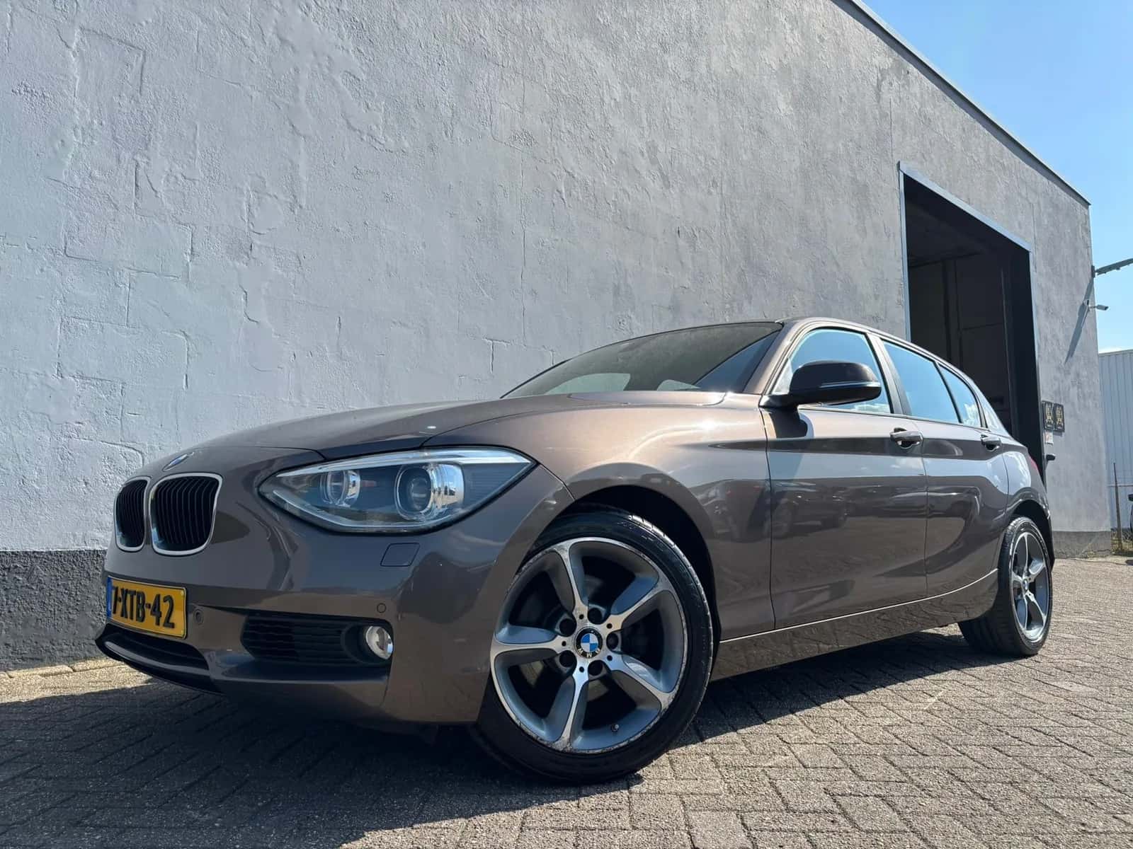 BMW 1-Serie (2014) — foto 1