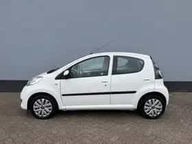 Citroën C1 (2010) thumbnail 2