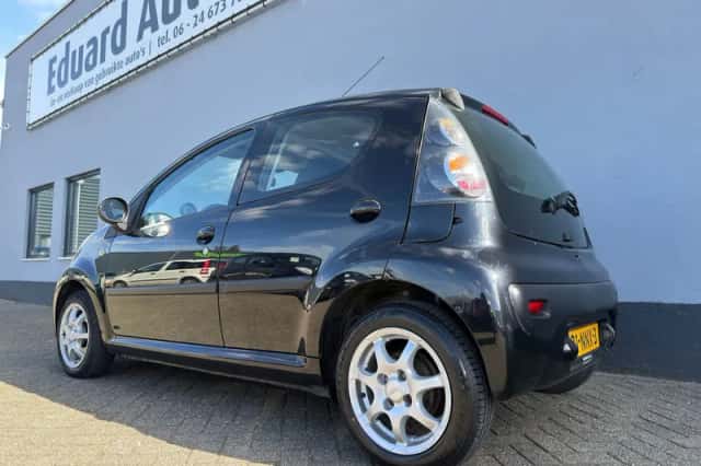Citroën C1 (2010) thumbnail 3