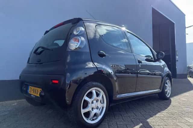 Citroën C1 (2010) thumbnail 6