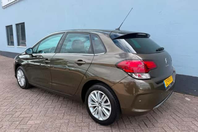 Citroën C4 (2016) thumbnail 3