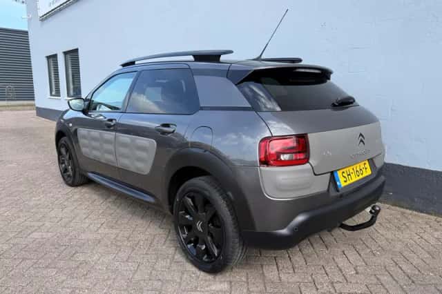 Citroën C4 Cactus (2018) thumbnail 3
