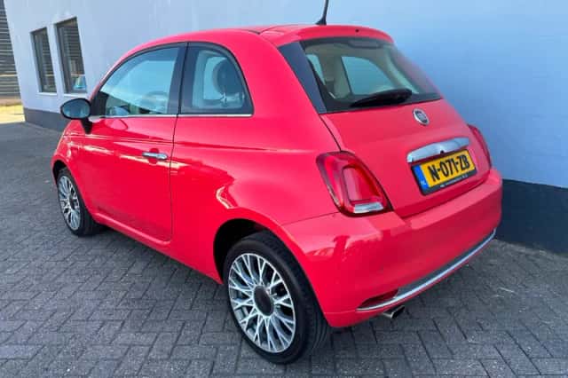 Fiat 500 (2018) thumbnail 3