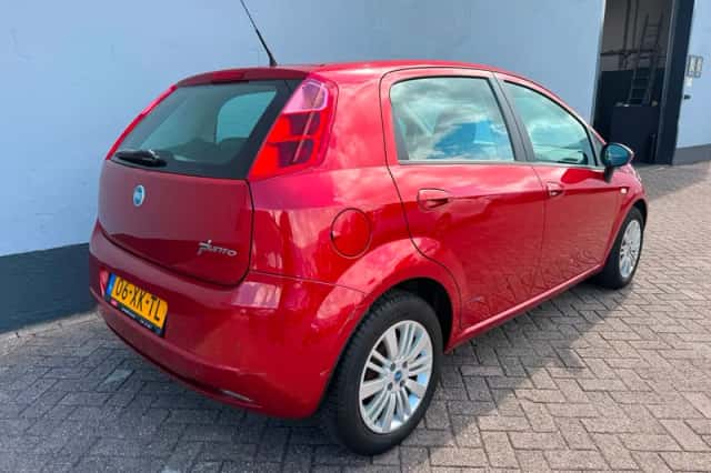 Fiat Grande Punto (2007) thumbnail 6
