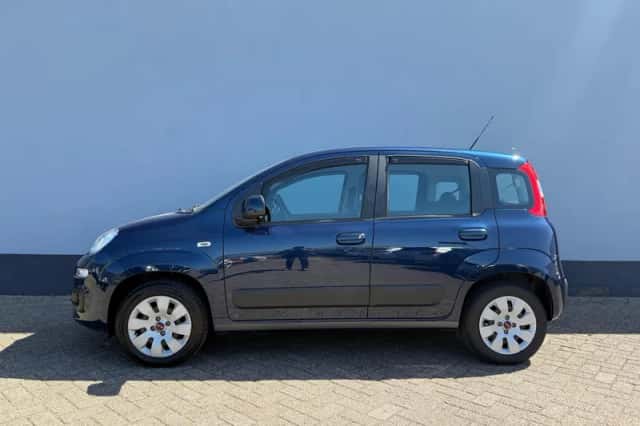 Fiat Panda (2018) thumbnail 2