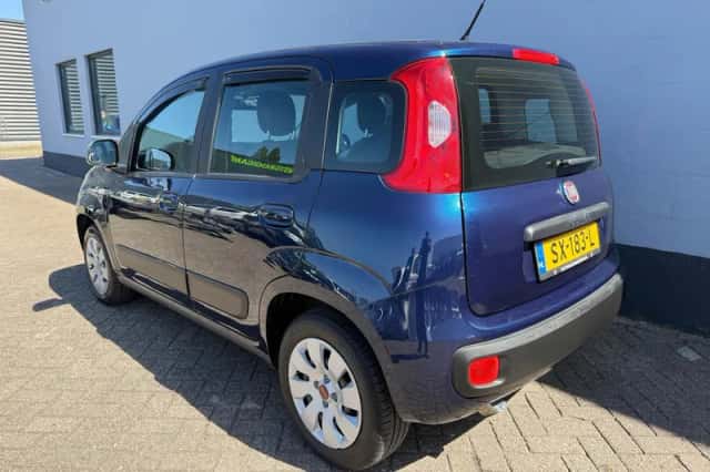 Fiat Panda (2018) thumbnail 3
