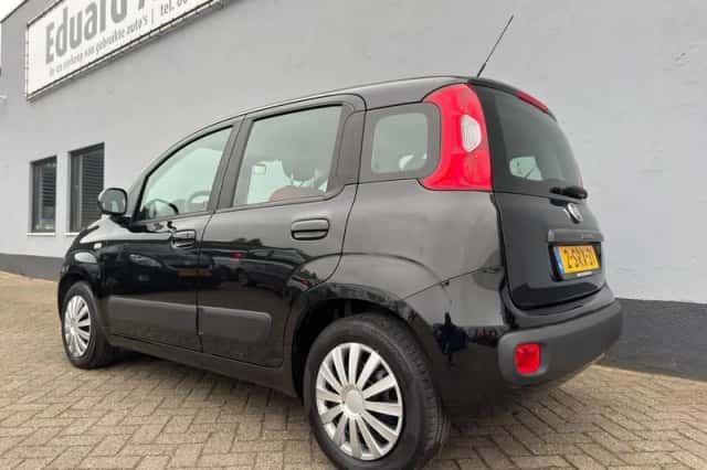 Fiat Panda (2013) thumbnail 3