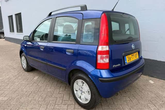 Fiat Panda (2007) thumbnail 3