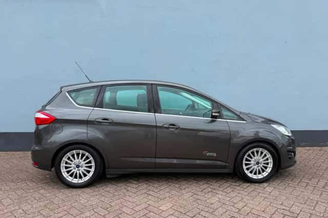 Ford C-Max (2015) thumbnail 5