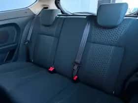 Ford Fiesta (2012) thumbnail 9