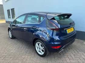 Ford Fiesta (2012) thumbnail 3