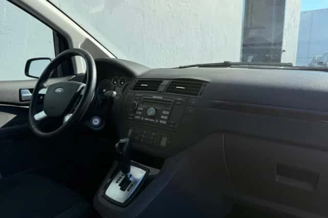Ford Focus (2006) thumbnail 8