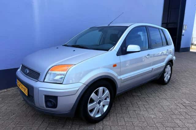 Ford Fusion (2007) thumbnail 1
