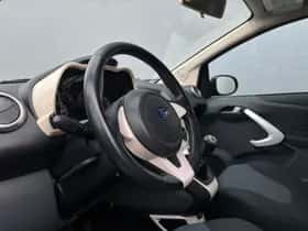 Ford Ka (2012) thumbnail 10