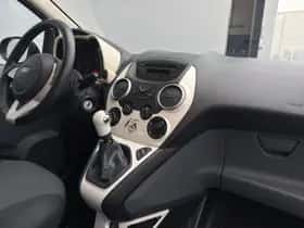 Ford Ka (2012) thumbnail 10