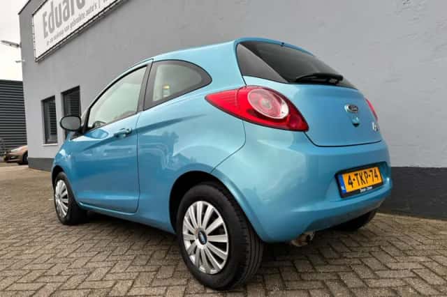 Ford Ka (2014) thumbnail 3