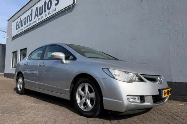 Honda Civic (2007) thumbnail 4