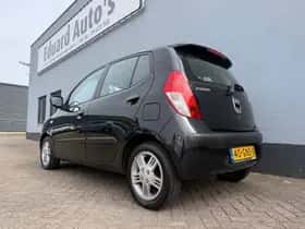 Hyundai i10 thumbnail 3