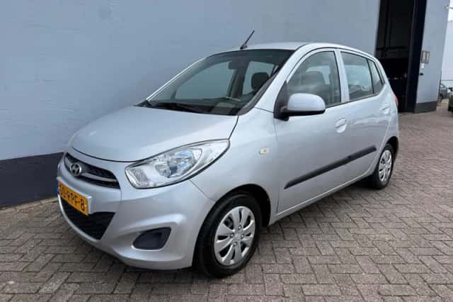 Hyundai i10 (2011) thumbnail 1