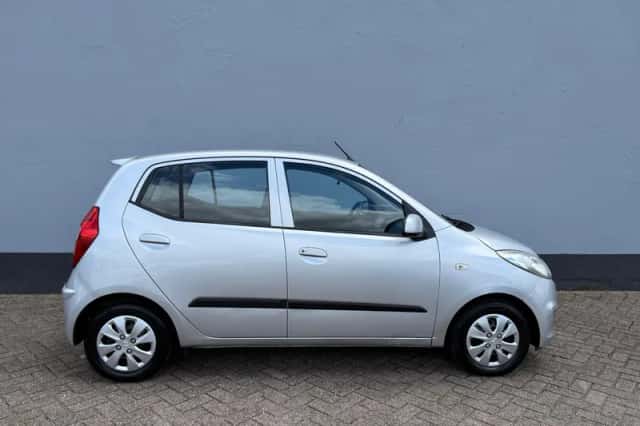 Hyundai i10 (2011) thumbnail 5