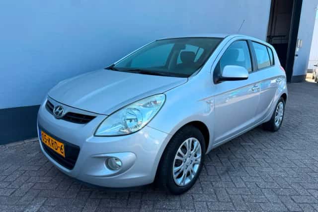 Hyundai i20 (2010) thumbnail 1